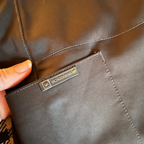 Wonderwink black scrub pants - Picture 4 of 5